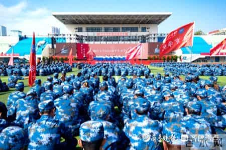 开学典礼讲话稿