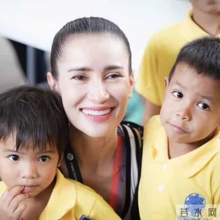 时髦办 - 据说她是本世纪泰国最伟大的女演员？