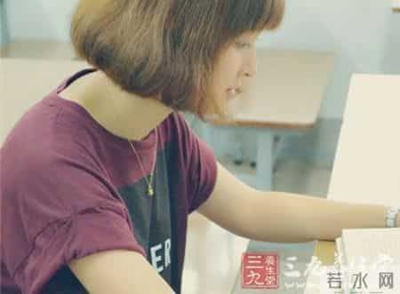 梦见开车撞死人,女人梦见这个预示家人要发生意外