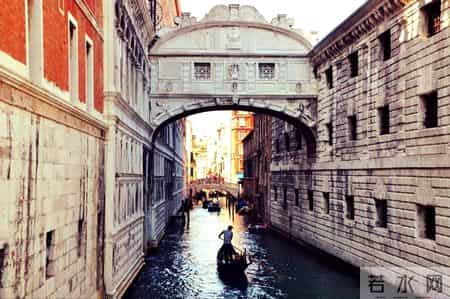 忠贞不渝3意大利语,如果他们说：Italia is Love，你会怀疑吗？