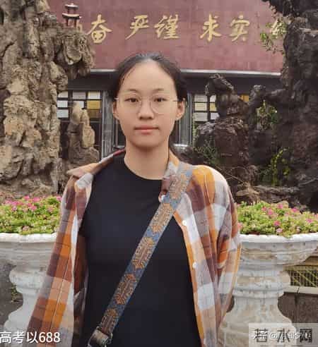 2016年河南高考分数线,河南省2025年高考状元（包含各地市）