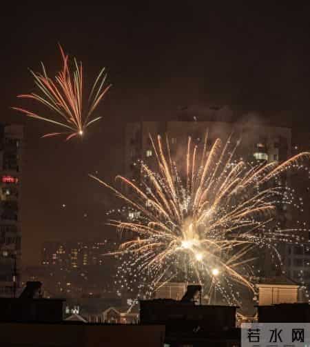 微小说：除夕夜