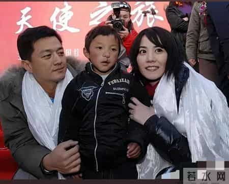 一张旧照中的悲悯泪光：嫣然天使18年的温度印记