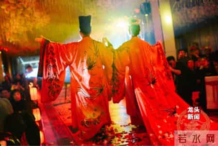 梦回唐朝作文,穿越千年梦回唐朝 龙江新人流行汉唐婚礼