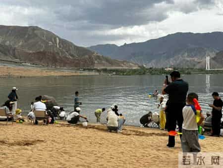 五一见闻,黄河岸边文旅“热”——青海黄南“五一”假期见闻