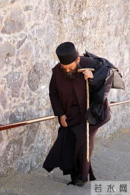 《我的叔叔于勒》不一样的结局