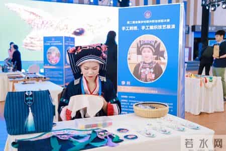 巾帼建功标兵事迹材料,巾帼建功标兵个人简介