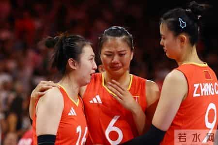 里约奥运女排十二金花十年浮沉：仅两人坚守赛场引争议