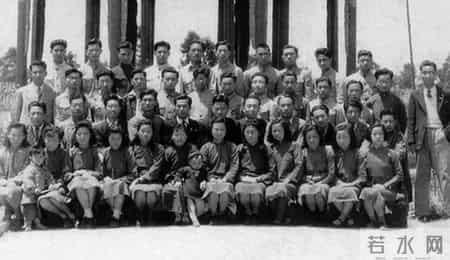 W到你那里滴水流爆水的短文