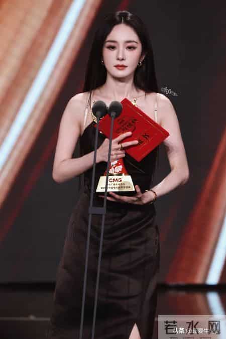 心有丘壑，眼存星河——杨幂