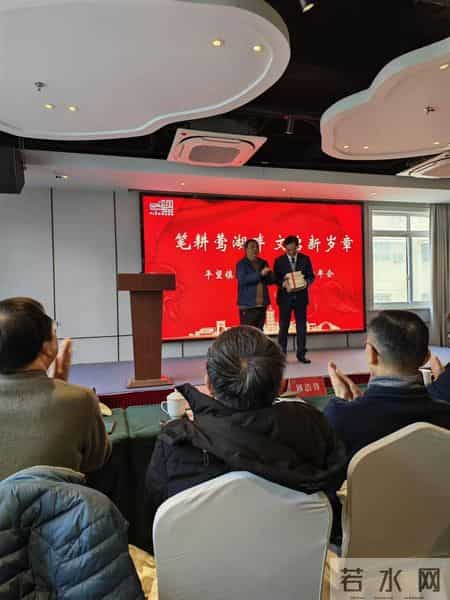 文学社活动计划,守笔抒怀，情暖莺湖——平望莺湖文学社2025年年会