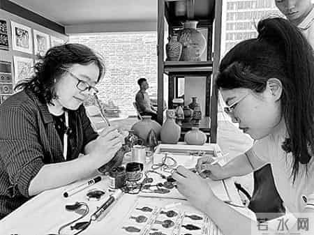 高校文创,让大学精神“可触可感”