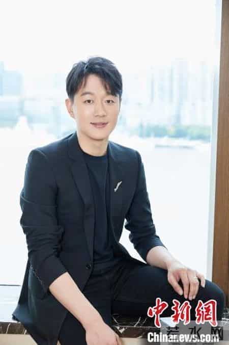 佟大为再演“猫爸”:《小舍得》这版着实不一样