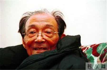 老艺术家陈述，76岁再婚，娇妻小他30岁，去世后子女同继母撕破脸