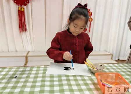 于家巷幼儿园新年游园会，把年味与成长装进口袋！