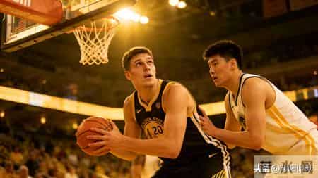 母亲的力量：开拓者中锋的传承与竞争