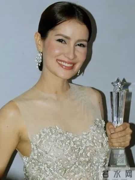 时髦办 - 据说她是本世纪泰国最伟大的女演员？
