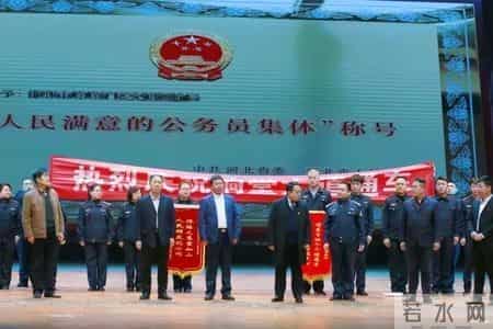 【我和春晚的故事】那个冬天，我们共同开启了第一场春晚