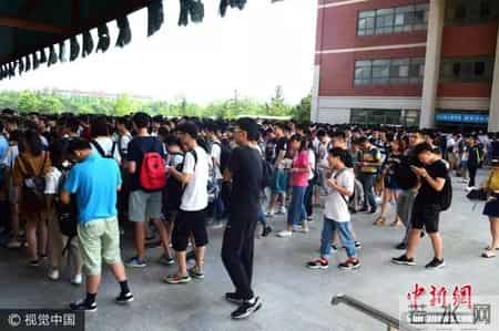 2016英语四级,大学四六级今天开考，未来英语该如何改革