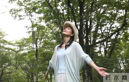 居心叵测的单身女