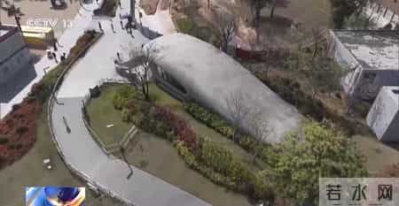 写景,小桥流水、梅花初绽、海天一色 被地铁口的景色美到了