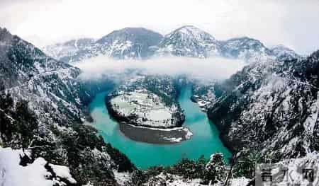 独龙族纹面,美还是丑？AI画家探索独龙族纹面千古之谜