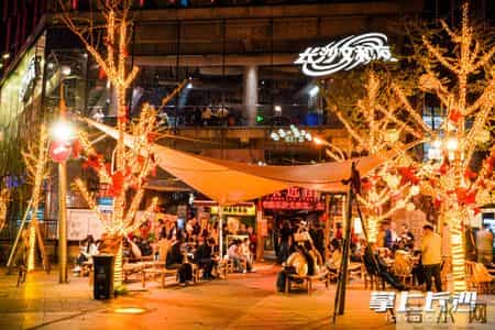 新消费品牌,新消费品牌到了十字路口