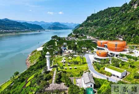 重庆洪水直接经济损失超24亿,三峡大坝收支出炉：运行20余年，总投资近2500亿，如今回本了吗？