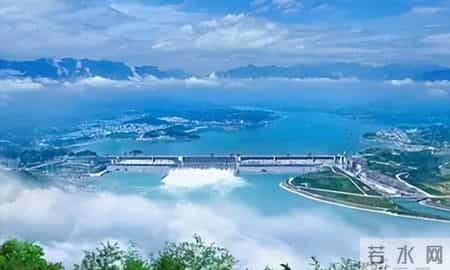 重庆洪水直接经济损失超24亿,三峡大坝收支出炉：运行20余年，总投资近2500亿，如今回本了吗？