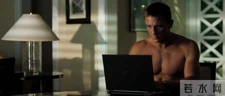 皇家赌场007,还记得06年的索尼吗，《007：皇家赌场》中那些数码科技