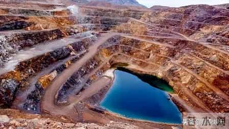 美拟使用紧急法案,8票对4票！美国会深夜通过万亿法案，特朗普紧急启动矿产储备