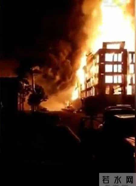 纽约时报还原黑人受害致死事件,纽约一黑人男子