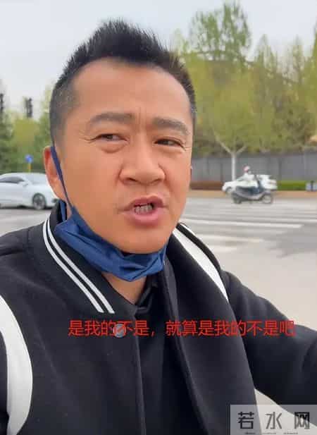 网络红人小月月,一个贪财一个好色？老夫少妻的“残酷”，在42岁李嘉明身上应验了