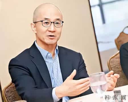 600亿基金经理去世,3女儿6个儿子都本事，去世丈夫留给她600亿，今她103岁为何不快乐