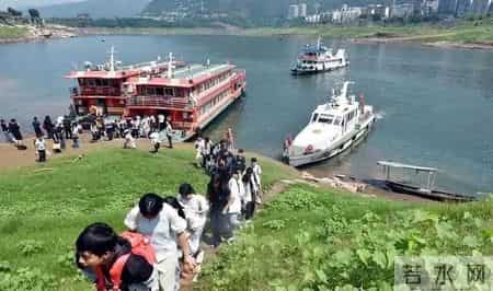 重庆洪水直接经济损失超24亿,三峡大坝收支出炉：运行20余年，总投资近2500亿，如今回本了吗？