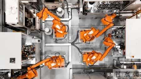 中国首富排行榜2015,登上“美国春晚”的中国企业：年入400亿元，创始人要当世界首富