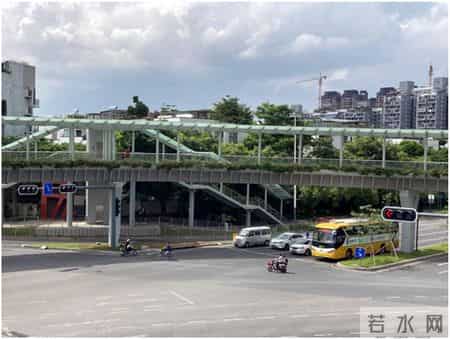深圳春花天桥,坂田天桥建成后电梯迟迟未开？市民建议增设自行车坡道