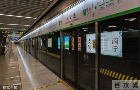 南宁地产广告称买房免费坐10年地铁,南宁买房可10年免费坐地铁，多城地铁公司押注房产