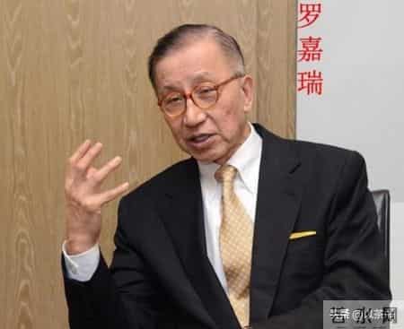 600亿基金经理去世,3女儿6个儿子都本事，去世丈夫留给她600亿，今她103岁为何不快乐