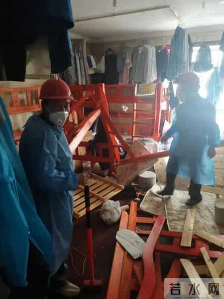 上海一两室两厅居住22人,上海两室一厅的房子大概多少钱