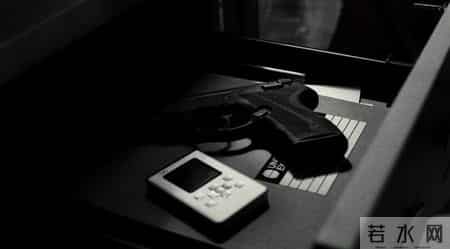 皇家赌场007,还记得06年的索尼吗，《007：皇家赌场》中那些数码科技