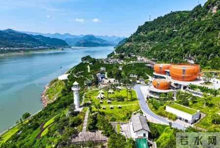 重庆洪水直接经济损失超24亿,三峡大坝收支出炉：运行20余年，总投资近2500亿，如今回本了吗？