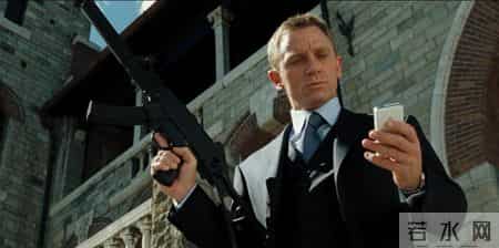 皇家赌场007,还记得06年的索尼吗，《007：皇家赌场》中那些数码科技