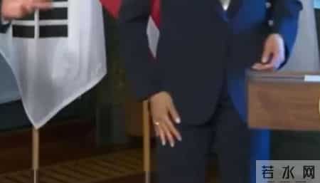 女外交官遭脱衣检查,女外交官日常穿衣中国