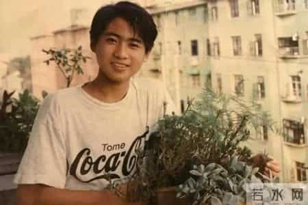 韩寒微博头像,韩寒微博大战发生了什么