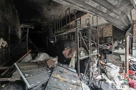 台风烟花将登陆 浙江多处海水倒灌,获刑2年！女子带娃放烟花引发火灾，损失超80万元