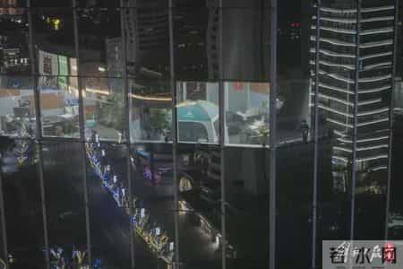 闹市裸拍,闹市裸奔犯法吗