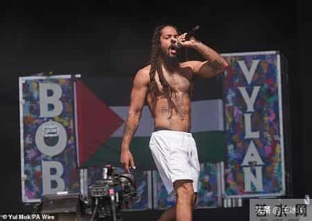 英国摇滚乐队,一曲怒吼换来美国禁令 英国朋克乐队“反以口号”引发两国政坛风暴