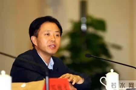 广东落马常委李嘉背后的“梅州身影”