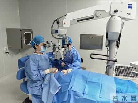 与国际同步！法国FCI“上睑下垂矫正系统”在博鳌乐城爱尔眼科投入应用